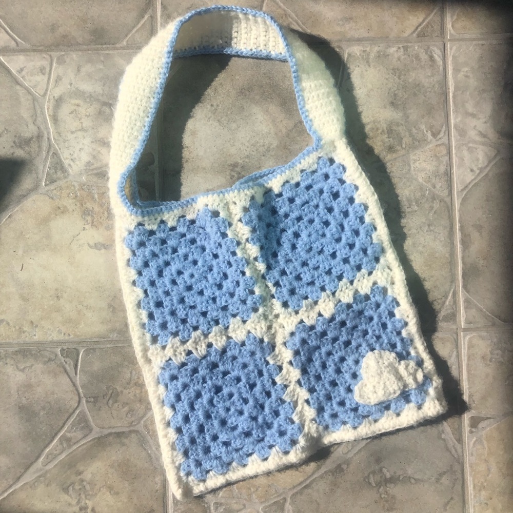 Handmade Crochet Dreamy Cloud Tote Bag - Picture 1 of 5